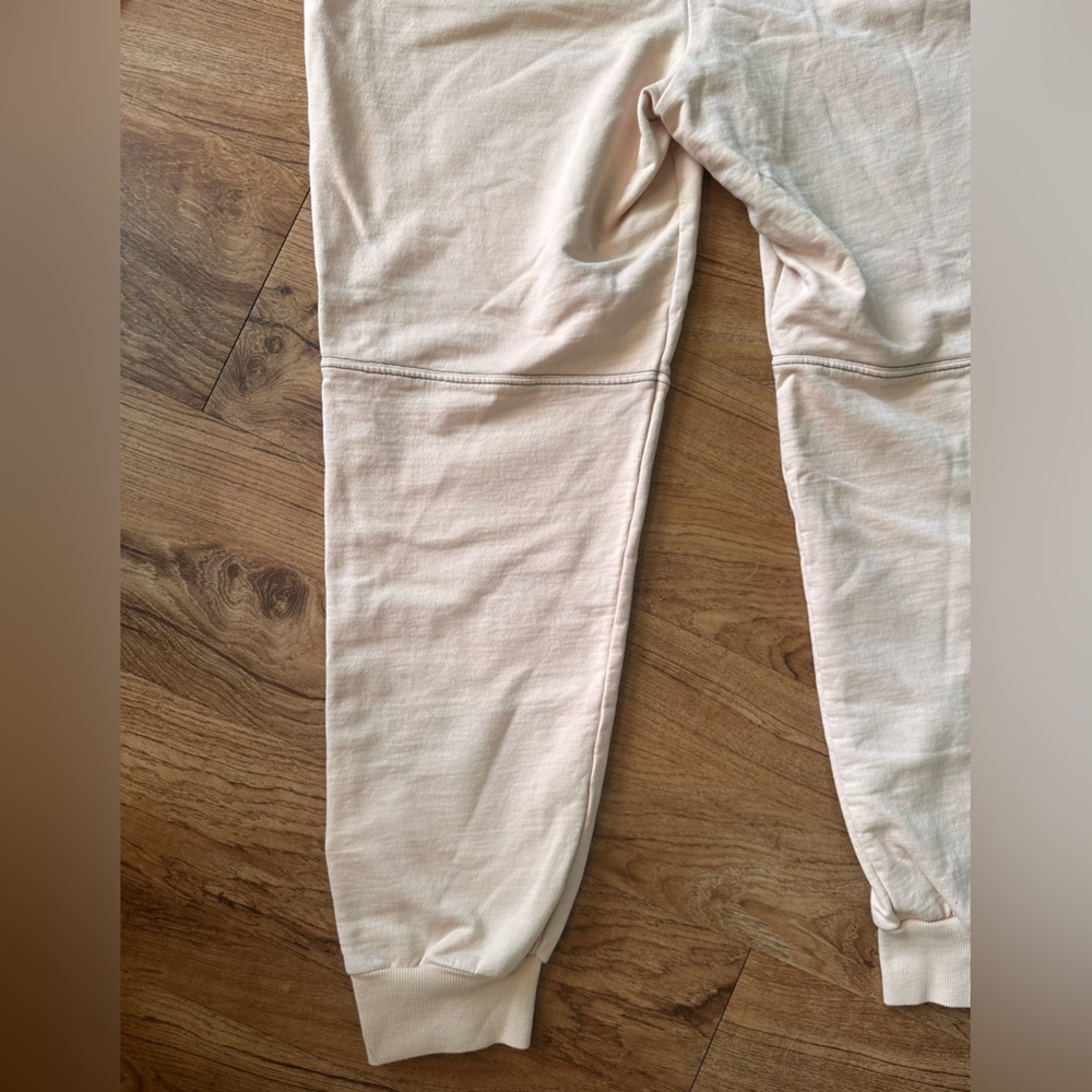Soft Surroundings Take Time Jogger Sweatpants. Size Large. Light Salmon/Peach. - Picture 11 of 11